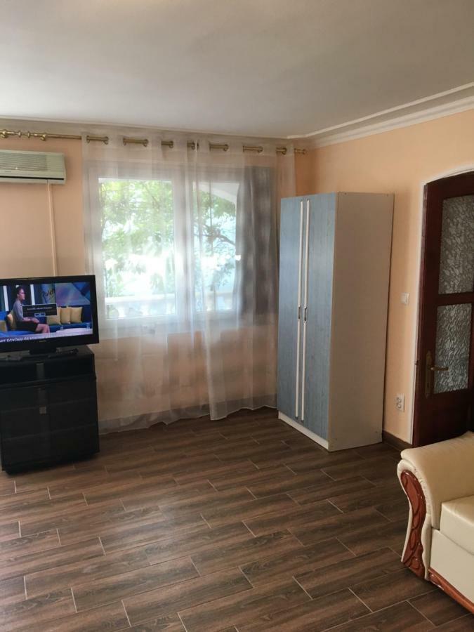 Stella Apartman Debrecen Esterno foto